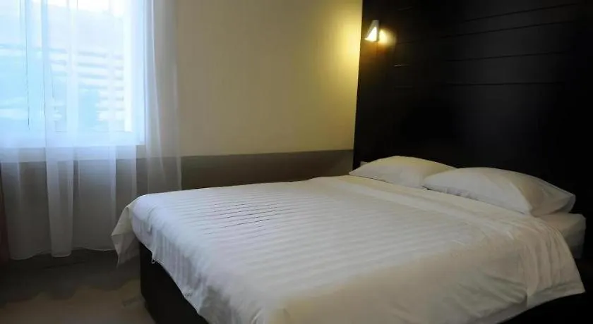 Cathay Hotel Kota Kinabalu