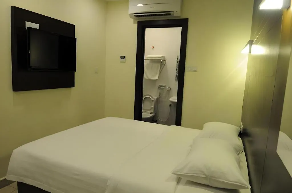 **  Cathay Hotel Kota Kinabalu Malaysia