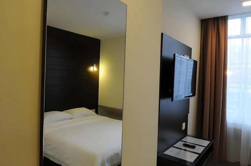 Cathay Hotel Kota Kinabalu 2*,  Maleisië